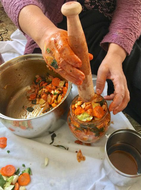 Authenic Vegetable Pickle From Kashmir 'Koshur Aanchar' - MAMANUSHKA Kashmir Photography, Vegetable Pickle, Asian Store, Beginner Skin Care Routine, Eating Food Funny, Honey Yogurt, Fermented Cabbage, American Kitchen, Delicacy Food