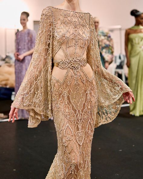 Elie Saab | Spring/Summer 2024 Couture Elie Saab Spring, Aesthetic Style, Spring Summer 2024, Elie Saab, Aesthetic Fashion, Summer 2024, Fashion Inspiration, Henna, Spring Summer