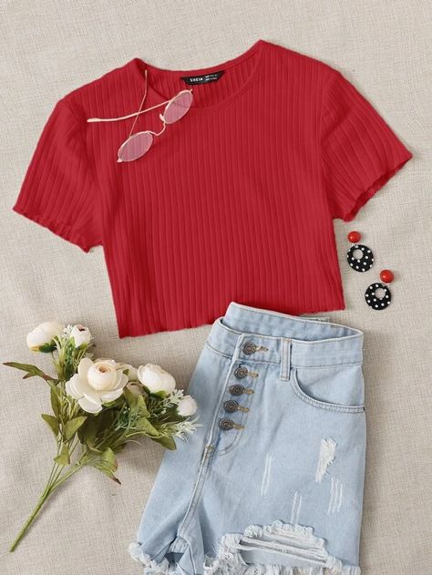 Red Crop Top Outfit, Minnie Outfit, Cosy Outfit, Marvel Clothes, Casual Outfits For Teens, Top Shein, Trendy Outfits For Teens, Glamorous Dresses, Crop Top Outfits