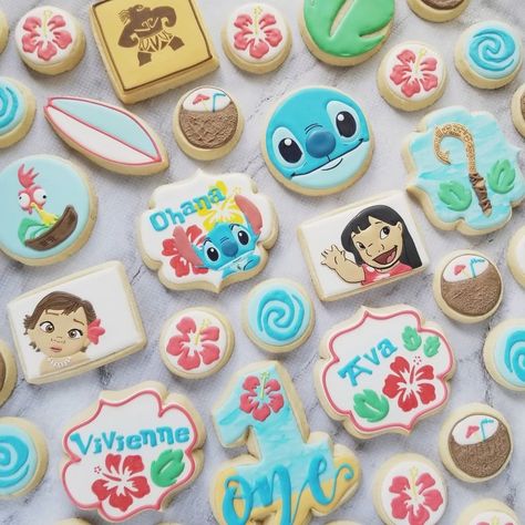 Lilo Stitch Cookies, Stitch Cookies, Moana Cookies, 1st Birthday Cookies, Lilo And Stitch Cake, Cookie Decorating Icing, Moana Cake, Lilo And Stitch Merchandise, Stitch Cake