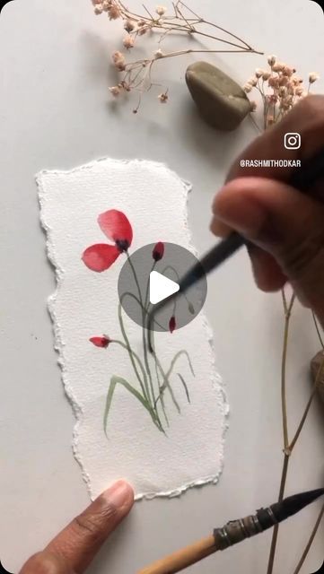 Rashmi Thodkar on Instagram: "August is the poppy flower month .. Here’s a really simple way to paint one ☺️🤗  #poppytutorial #poppyflower #poppypainting #redpoppy" Hania Rani, Poppy Tutorial, Poppy Flower Painting, Art Tutorials Watercolor, Watercolor Flowers Tutorial, Watercolor Poppies, Poppy Art, Poppy Painting, Colouring Pics