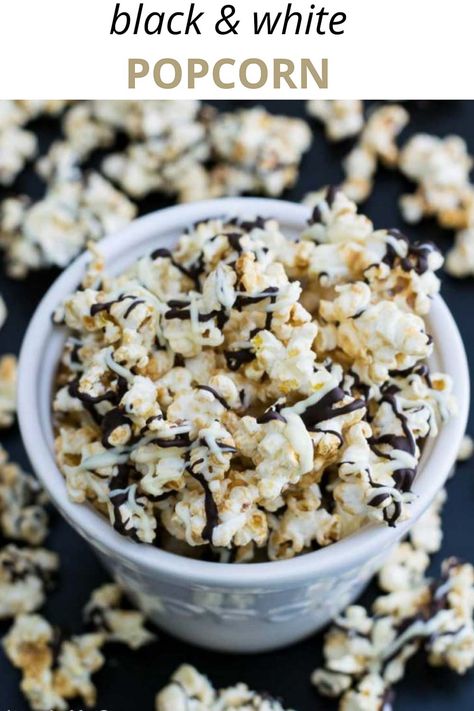 Black and White Popcorn Prom Snacks, Black And White Popcorn, Popcorn Dessert, Chocolate Drizzled Popcorn, Chocolate Covered Popcorn, Post Prom, White Popcorn, Chocolate Popcorn, 3 Ingredient Recipes