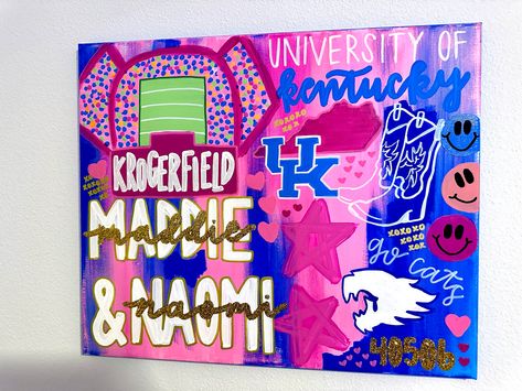 University Of Kentucky Painting, Kentucky Painting, College Paintings, Cowgirl Boots Pink, Painting Preppy, Preppy Artwork, College Skirt, Dorm Paintings, Preppy Painting