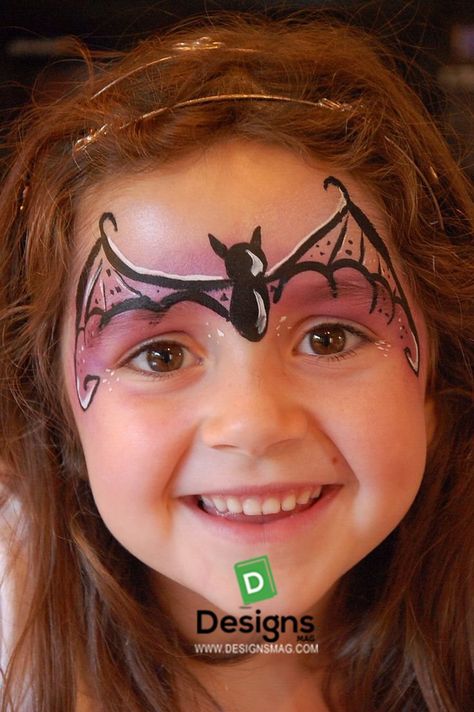 Easy face painting ideas along with some points to remember while painting on a face. Kids love characters which are in trend. Face Paint with Mickey mouse Bat Face Paint, Nem Halloween Makeup, Kids Halloween Face, Face Painting Halloween Kids, Bat Makeup, Easy Halloween Face Painting, Halloween Smink, Girl Halloween Makeup, Halloween Makeup For Kids