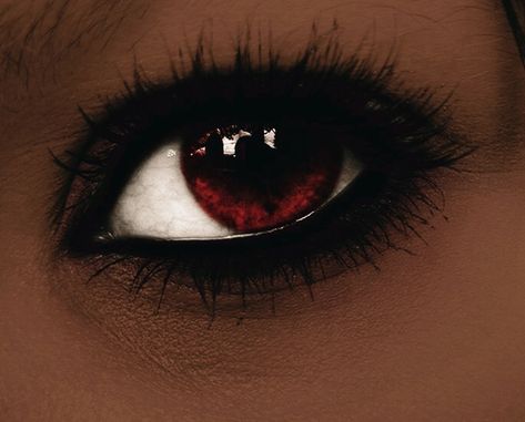 Vampire Eye Color, Black Eye Color Aesthetic, Crimson Eyes, Red Eye Color, Red Iris Eye, Dark Red Eyes, Black Veins, Red Eyes Aesthetic, Red Eye Aesthetic