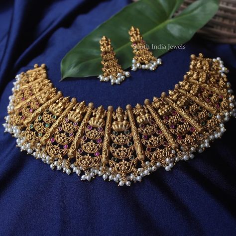 Decoding Sheetal Thakur’s Himachali Bridal Looks! - ShaadiWish Traditional Bridal Jewelry, Abaya Collection, Bridal Jewellery Inspiration, Gold Temple Jewellery, Bridal Jewelery, Bengali Bride, Antique Gold Jewelry Indian, Handmade Gold Jewellery, Pearl Necklace Designs