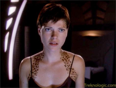 Ezri Dax Star Trek Pin, Timeless Series, Star Trek Crew, Start Trek, Star Trek Ds9, Deep Space 9, Star Trek Funny, Star Trek Tv, Star Trek Images