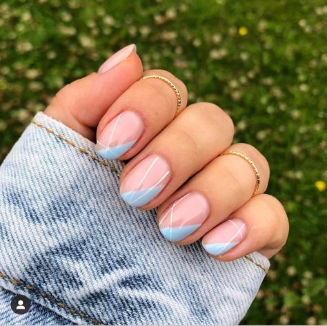 Trajni Lak Ideas, Build A Gel Nail Designs Short, Round Short Nails Designs, Short Acrylic Nails Round, Short Rounded Acrylic Nails, Em Nails, Rounded Acrylic Nails, Short Round Nails, Shellac Nail Art