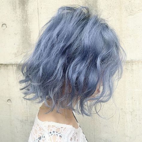 Light Blue Hair Dye, Blue Grey Hair, Pastel Blue Hair, Ulzzang Hair, Dyed Hair Blue, Light Blue Hair, Korean Hair Color, Dull Hair, Short Hair Color