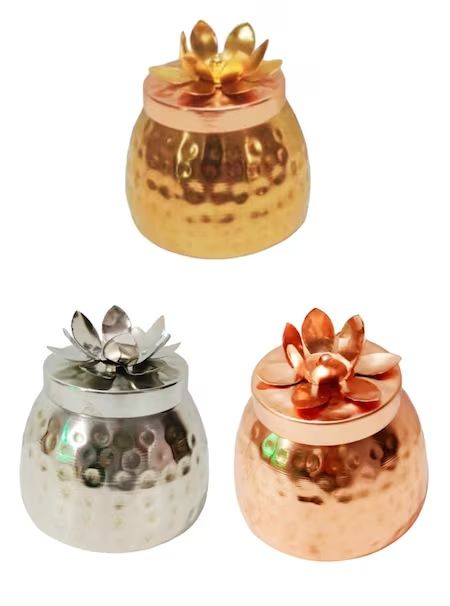 avikcreations - Bringing Happiness From the Heart of India - Etsy Fruit Jars, Dry Fruit Box, Dry Fruit, Golden Painting, Return Gifts, Product Shoot, Fruit Box, Return Gift, Dry Fruits