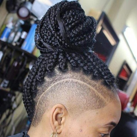 Box Braids Mohawk Shaved Sides, Braids With Shaved Sides Black Women Mohawk Hairstyles, Box Braids Mohawk, Mohawk Box Braids, Box Braids With Undercut, Braids With Undercut, Loc Mohawk, Box Braids Shaved Sides, Pink Box Braids