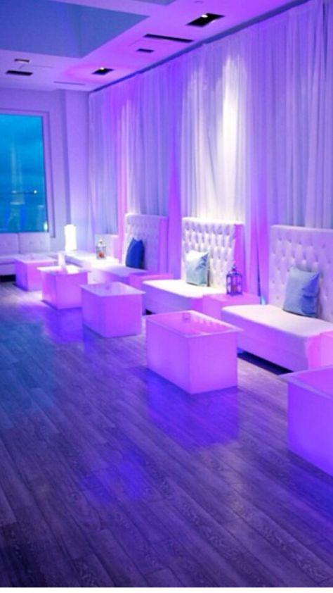 Small Party Venue Ideas, Event Lounge Design, Lounge Party Ideas, Club Theme Party Ideas At Home, Lounge Area Ideas, Fancy Lounge, Event Space Business, Club Design Interior, Event Lounge