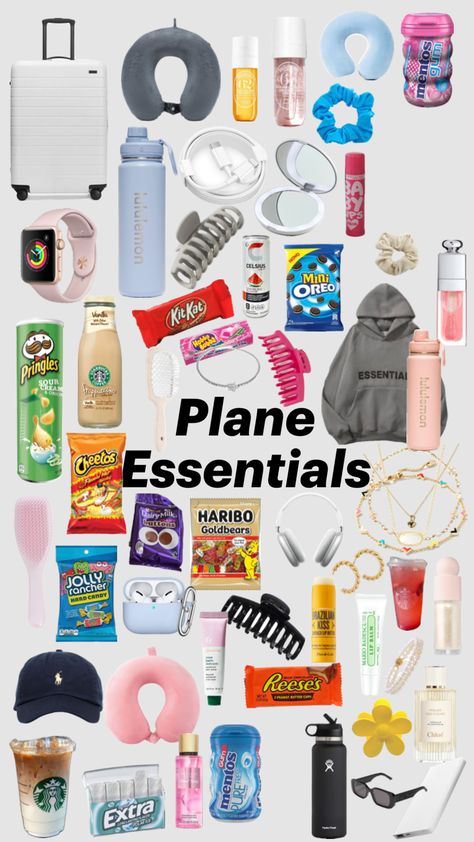 Plane Trip Essentials, Plane Essentials, Road Trip Necessities, Trip Essentials Packing Lists, What To Pack For Vacation, Road Trip Bag, Road Trip Kit, Preppy Travel, School Backpack Essentials