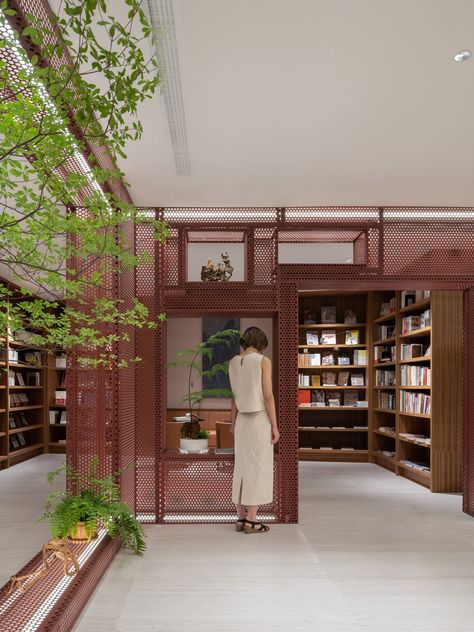 Modern Bookstore Design, Modern Bookstore Aesthetic, Unique Bookstore, Chinese Garden Design, Bookstore Design, Library Cafe, Mountain Interiors, Community Library, Chief Architect