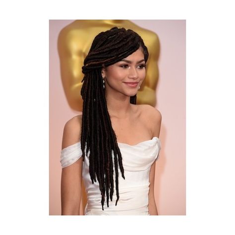 Zendaya Reveals the Inspiration Behind Her Oscars Dreadlocks Hairstyle ❤ liked on Polyvore Cornrows Hair, Rasta Dreads, Women With Dreadlocks, Rasta Hair, Blonde Dreads, Braided Dreadlocks, Dreadlock Styles, Shoulder Hair, Dread Hairstyles