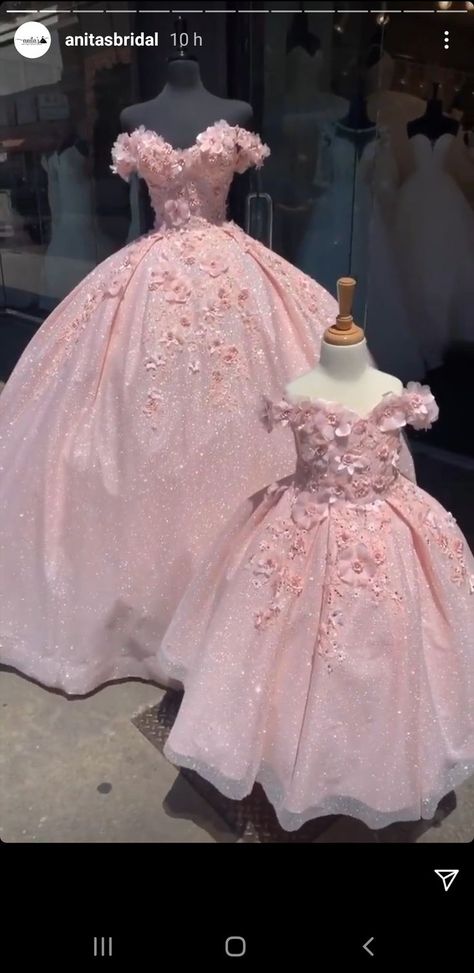 Pink Quinceanera Heels, Sleeping Beauty Quince Theme, Big Pink Dress, Pink Quince Theme, Light Pink Quinceanera Dresses, Quinceanera Dresses Blush, Quince Stuff, Quince Themes, Quinceanera Dresses Gold