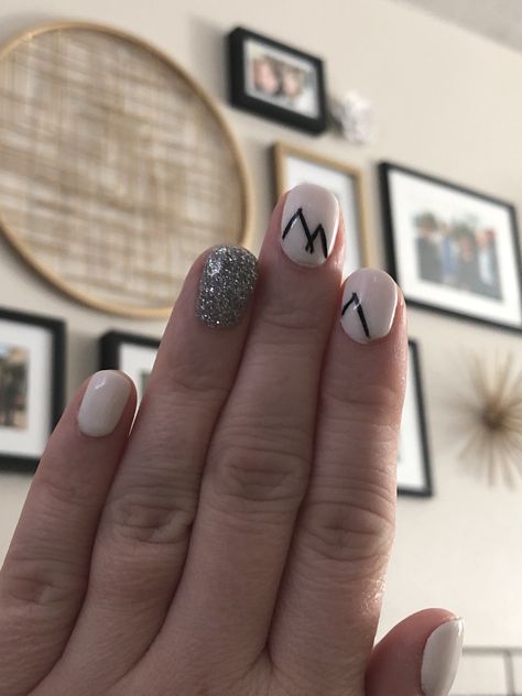 Going to the mountains! Mountain Nails Designs, Mountain Nail Art, Mountain Nails, To The Mountains, Wedding Weekend, Nails Art, Stylish Nails, Nail Design, Nail Designs