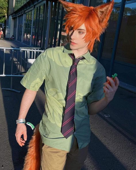 Nick Wilde Costume, Zootopia Cosplay, Easy Cosplay Ideas, Easy Cosplay, Nick Wilde, Cosplay Inspo, Cute Relationship Photos, Drawing Refs, Costume Inspo