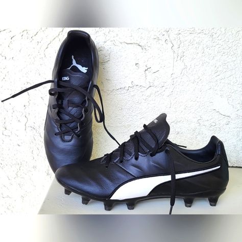 PUMA KING PRO 21 FG Puma King, Artificial Grass, Soccer Cleats, Football Boots, A Couple, Soccer, Sport Shoes, Football, Sports