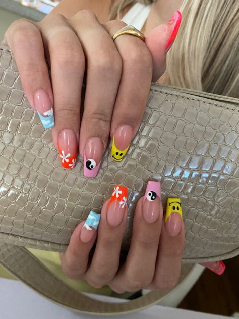 Funky Festival Nails, Summer Nails Maximalist, Funky French Nails, Acrylic Nails Trippy, Funky French Tip Nails, Trippy French Tip Nails, Takashi Murakami French Tip Nails, Tye Dye Nails, Trippy Manicure