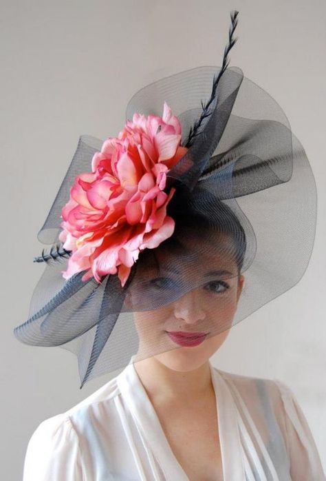 Jane Hemmings Millinery Crazy Hats, Kentucky Derby Party, Flower Hat, Tea Party Hats, Elegant Hats, Braut Make-up, Kentucky Derby Hats, Derby Party, Diy Hat