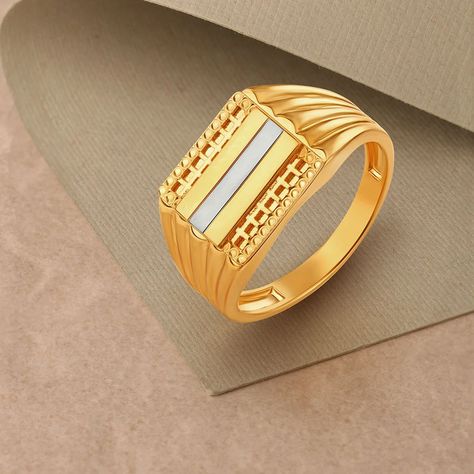 Explore Kalyan’s collection of men’s ring designs in gold. Men will love our collection. Tanishq Rings, Gold Ring Men, Gold Ring For Men, Fresh Hairstyles, Gold Stacking Rings Wedding, Latest Jewellery Designs, Effortless Waves, Mens Ring Designs, Jewellery For Men