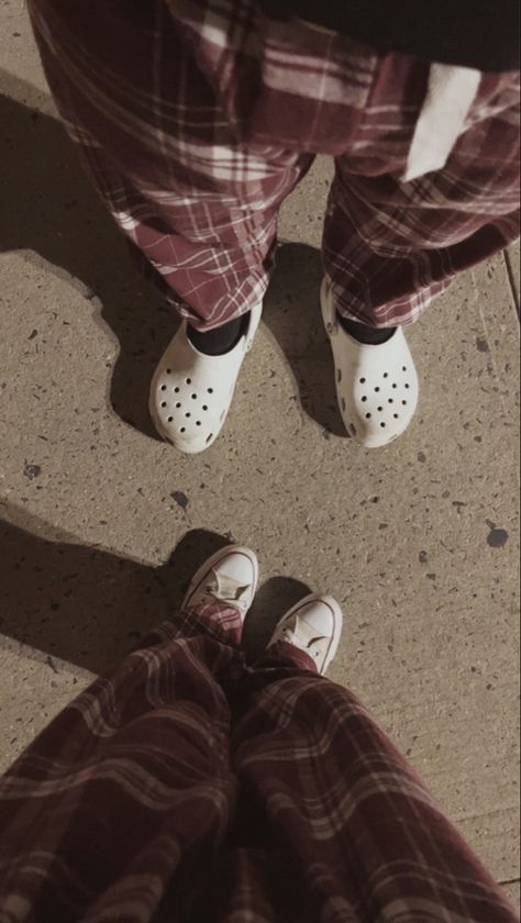 relationship , boyfriend , girlfriend , matching pajama pants , pjs, plaid pajamas , soft launch , boyfriend instagram ideas , story ideas , cute ideas , relationship poses, couples poses, soft launch girlfriend, soft launch relationship aesthetic, couple goals, couples aesthetic, instagram picture ideas, instagram, photo inspo, instagram inspo, photo poses, instagram posses, photo shoot, photo shoot ideas, photo dump, instagram captions, instagram story ideas, instagram picture ideas, insta pos Matching Pajama Pants Couple Aesthetic, Soft Launch Boyfriend Winter, Soft Launch Relationship Pictures, Soft Launch Boyfriend Instagram, Soft Launch Pictures, Hard Launch Boyfriend, Soft Launch Relationship, Soft Launch Girlfriend, Soft Launch Boyfriend Pictures