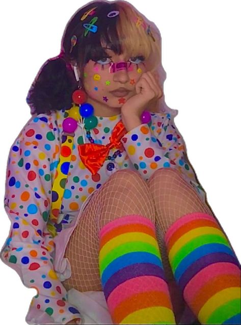 Kidcore Faceclaim, Decora Style Clothes, Glitch Core Outfits, Hypercore Outfits, Weird Core Outfit Ideas, Clownpunk Fashion, Wierd Core Outfit, Hyper Pop Outfit, Weirdcore Outfits Aesthetic