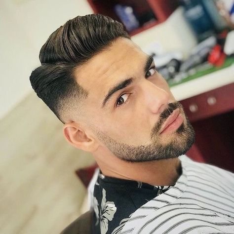 Latino Haircuts, Hispanic Hairstyles, Trench Warfare, Pompadour Haircut, Stubble Beard, Flat Top Haircut, Mens Hairstyles Fade, Beard Styles Short, Hispanic Men