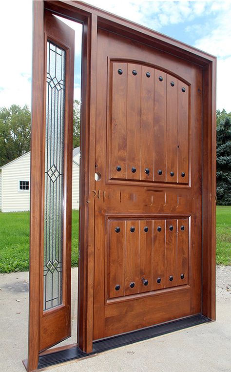 Spotlight on Front Door Sidelights - Katahdin Cedar Log Homes Door With One Sidelight, Exterior Door With Sidelights, Craftsman Exterior Door, Front Door Sidelights, Exterior Doors With Sidelights, Front Door With Sidelights, Door With Sidelights, Door Sidelights, Log Home Kits