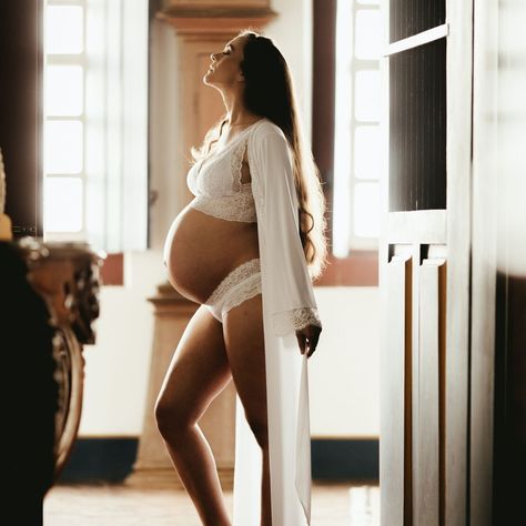 Before taking infrared saunas therapy, you must understand the health risks to you and your baby in the womb. Birth Quotes, Stages Of Labor, Buy Clothes Online, Trimesters Of Pregnancy, C Section, Jolie Photo, New Mothers, Getting Pregnant, Labour