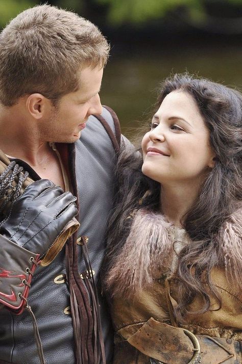 5 Enchanting Books For Fans of Once Upon a Time Snow White And Prince Charming, Snow White And Prince, Josh Dallas And Ginnifer Goodwin, Snow White Prince, Snow And Charming, Josh Dallas, Once Up A Time, Love Simon, Ginnifer Goodwin