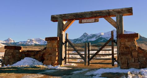 Ranch Entrance Ideas, Ranch Entrance, Entrance Gates Driveway, Ridgway Colorado, Ranch Fencing, Farm Entrance, Ranch Gates, Gate Entrance, Horse Barn Ideas Stables