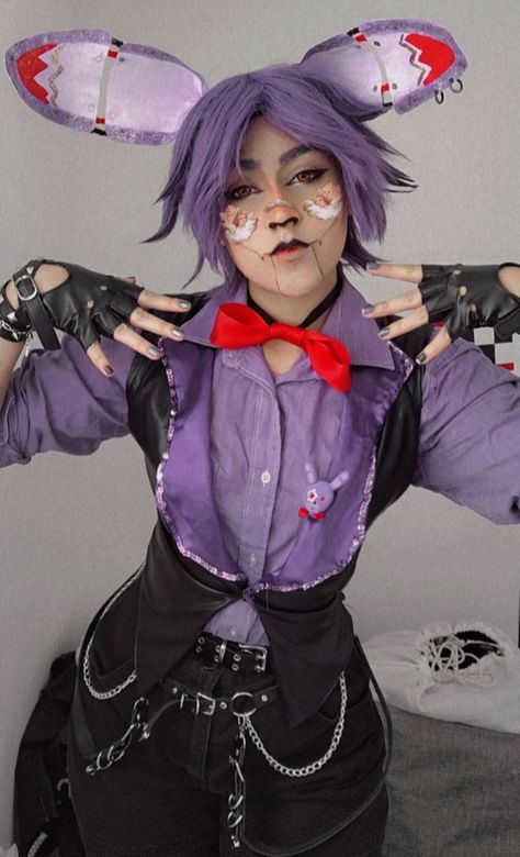 🎸 Fnaf Foxy Outfit Ideas, Fnaf Bonnie Makeup, Simple Fnaf Cosplay, Bonnie Fnaf Outfit Ideas, Bonnie Fnaf Costume, Fnaf Cosplay Bonnie, Glamrock Bonnie Cosplay, Easy Fnaf Cosplay, Fnaf Cosplay Makeup