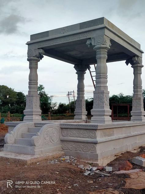 ❤️ Stone Pooja Mandir, Ancient Pillars, House Pillar Design, House Pillars, Temple Work, Ganesh Temple, House Structure Design, Grave Monuments, Indian Bedroom Decor