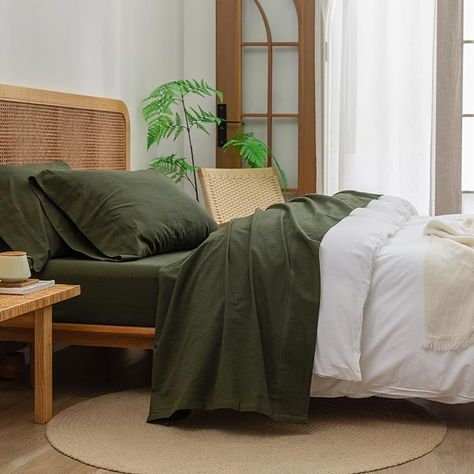 Link in pin. BESTOUCH Sheet Set 100% Washed Cotton Linen Feel Super Soft Comfortable Chic Lightweight 4 Pcs Home Bedding Set Solid Olive Green Bed Rooms Design Modern Luxury, Uni Bedroom, Twin Size Bed Sheets, King Size Bed Sheets, Green Sheets, Lightweight Bedding, Comfortable Chic, Green Queen, Bedroom Essentials