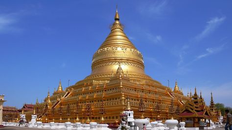 Top 10 Fascinating Attractions in Myanmar Shwezigon Pagoda, Myanmar Travel, Inle Lake, Burma Myanmar, Air Balloon Rides, Yangon, Asiago, Hindu Temple, Bagan