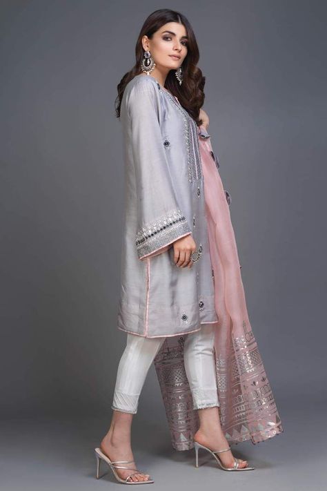 Beautiful Borders, Party Wears, Eid Dress, Pakistani Formal Dresses, Machine Work, Pakistani Fashion Casual, Pakistani Dresses Casual, Salwar Kamiz, Beautiful Pakistani Dresses