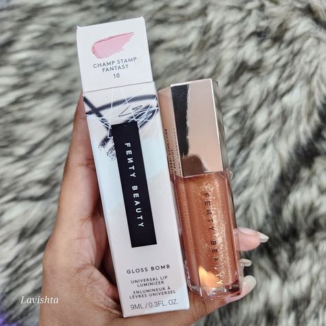 Artist Essentials, Minimalistic Makeup, Fenty Beauty Gloss Bomb, Arthur Leclerc, Makeup Things, Makeup Product, S Girl, Make Up Nails, Glass Slipper