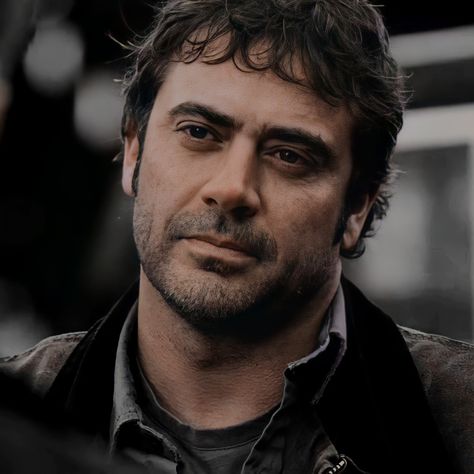 Supernatural John Winchester, John Winchester Journal, Sam And Dean Supernatural, Mary Winchester, Negan Twd, Yee Yee, Supernatural Wallpaper, John Winchester, Supernatural Dean Winchester