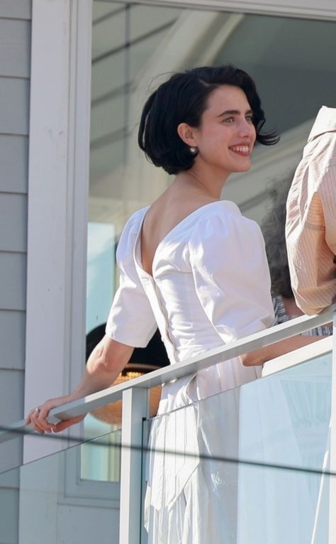 Magarett Qualley, Margaret Qualley Hair, Margaret Qualley Short Hair, Margaret Qualley Wedding, Margaret Qualley Aesthetic, Margaret Qualley And Jack Antonoff, Margaret Qualley Maid, Margaret Qualley Red Carpet, Abercrombie Girls