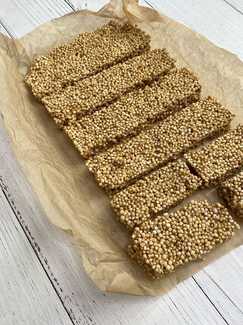 Snack Recipe: Quinoa Puff Bars How To Puff Quinoa, Quinoa Puffs, Puff Bars, Sweet Slices, Quinoa Bars, Recipe Quinoa, Nutritious Lunch, Puffed Quinoa, Box Snack