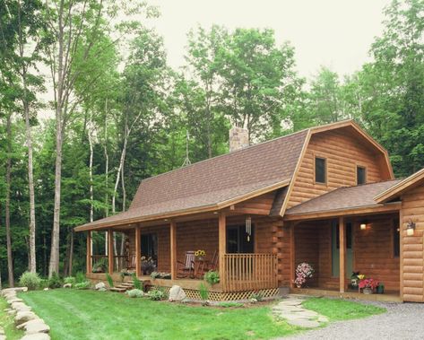 Gambrel Roof Interior, Gambrel Roof Addition, Gambrel House With Porch, Gambrel House Addition, Gambrel Style House, Gambrel House Plans, Gambrel Barn House, Gambrel Roof House, Gambrel Cabin