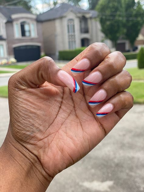 Bmw nails Bmw Nails Design White, Bmw Inspired Nails, Bmw Nails Art, Vw Nails, Car Nails Designs, Bmw Nails Design, Audi Nails, F1 Nails, Bmw Nails