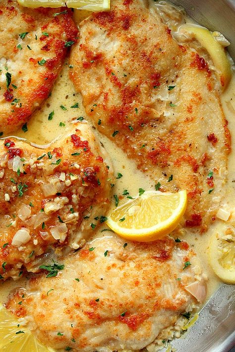 Creamy Lemon Garlic Chicken, Easy Dinner Chicken, Greek Bread, Parmesan Cauliflower, Chicken Lemon, Lemon Garlic Sauce, Creamy Lemon Chicken, Flatbread Recipe, Thighs Recipe