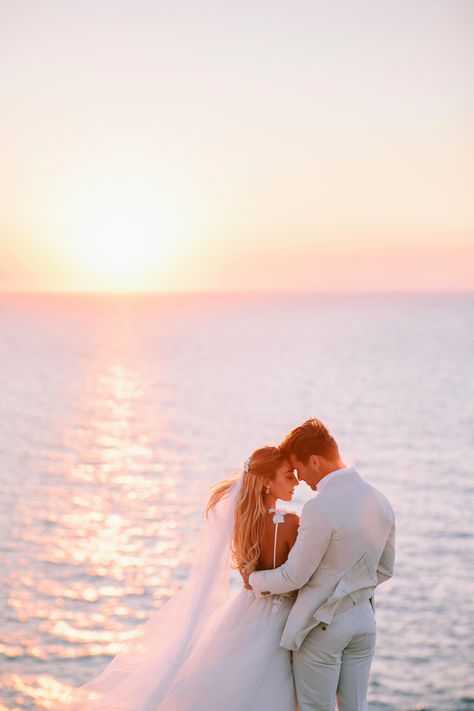 Greece Elopement, Wedding Designers, Wedding In Greece, Paros Greece, Water Sea, Crystal Water, Greece Wedding, Wedding Session, Greek Wedding