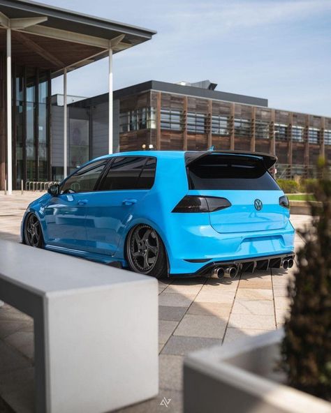 Volkswagen fanclub on Instagram: “BADASS 7R 😱💙 Dope or Nope?👇 Owner @n4urd_r Shot by @active.visuals #vw #volkswagen #auto #gti #vwgolf #vwlove #drift #golf #car #mk6…” Iphone Table, Aveo Gt, Golf 7r, Volkswagen Golf Tsi, Vw Golf R Mk7, Gti Car, Cars Volkswagen, Golf 7 R, Custom Wheels And Tires