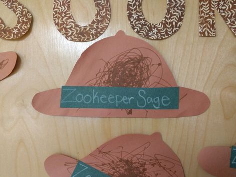 Zookeeper's hat kids crafts for zoo theme. Toddler Zoo Animal Crafts, Zoo Crafts Preschool Easy, Easy Zoo Crafts For Preschoolers, Zoo Crafts For Kindergarten, Zoo Daycare Theme, Zoo Ideas For Preschoolers, Zookeeper Craft, Amazing Animals Theme Toddlers Classroom, Preschool Zoo Animal Crafts