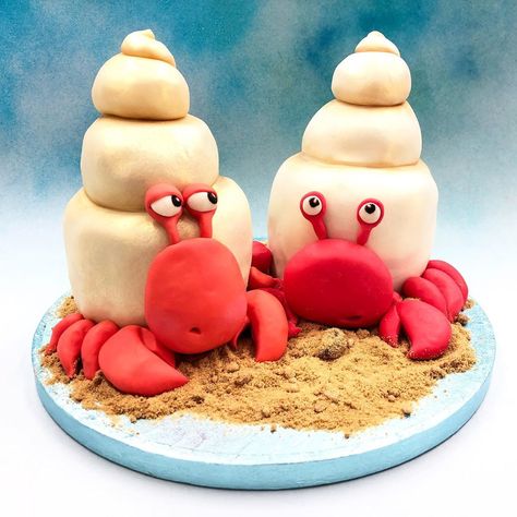 Here are my Hermit Crab Cakes, which one would you pinch first? 🤣 The free cake tutorial is now live. Hope you enjoy it. #cake #cakes… Hermit Crab Birthday Party, Crab Fondant, Crab Birthday Cake, Crab Birthday Cakes, Crab Birthday Party, Rory Birthday, Zoes Fancy Cakes, Ocean Cake, Kids Pool Party