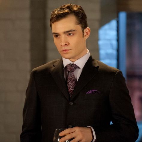 Chuck Bass Ed Westwick, Gossip Girl Aesthetic, Chuck Blair, Chuck And Blair, Luxury Lifestyle Girly, Ed Westwick, Chuck Bass, Gossip Girl Fashion, The Cw